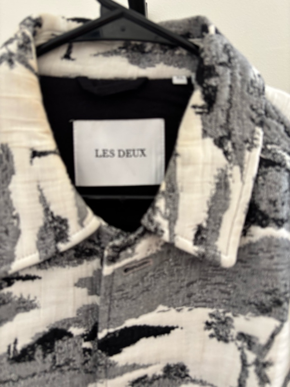 Les Deux Gray & White Patterned Quilted Jacket - Picture 2 of 5